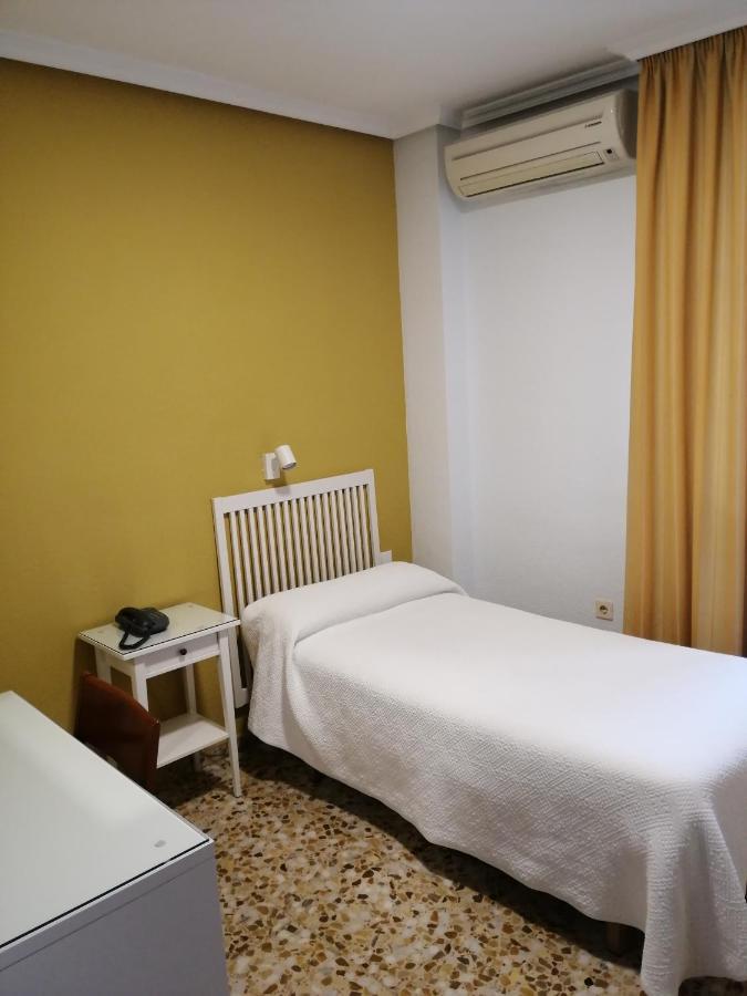Hotel Los Angeles Almendralejo Bagian luar foto